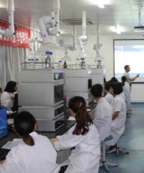 液相色譜教學新突破，艾塔科儀逐國產儀器夢(液相色譜儀）