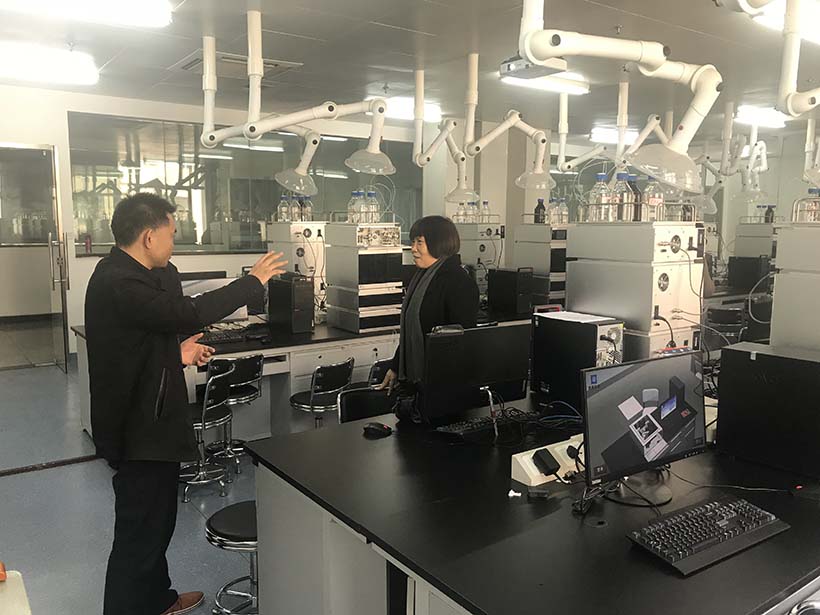 高效液相色譜教學互動系統